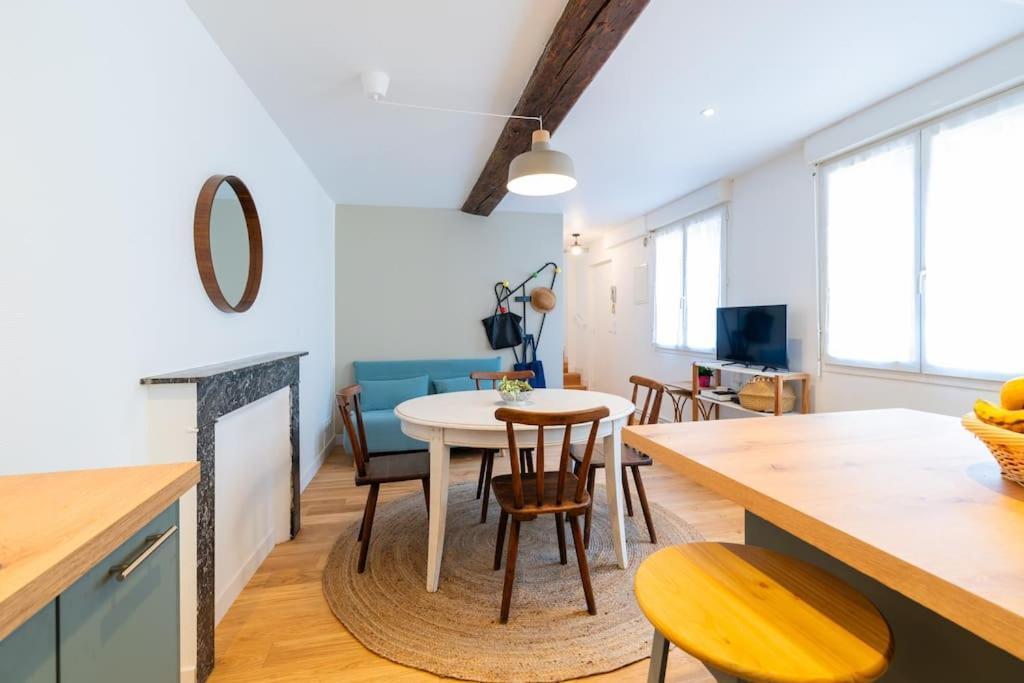 Appartement Meuse & Mono, En Hyper Centre Charleville-Mezieres Exterior photo